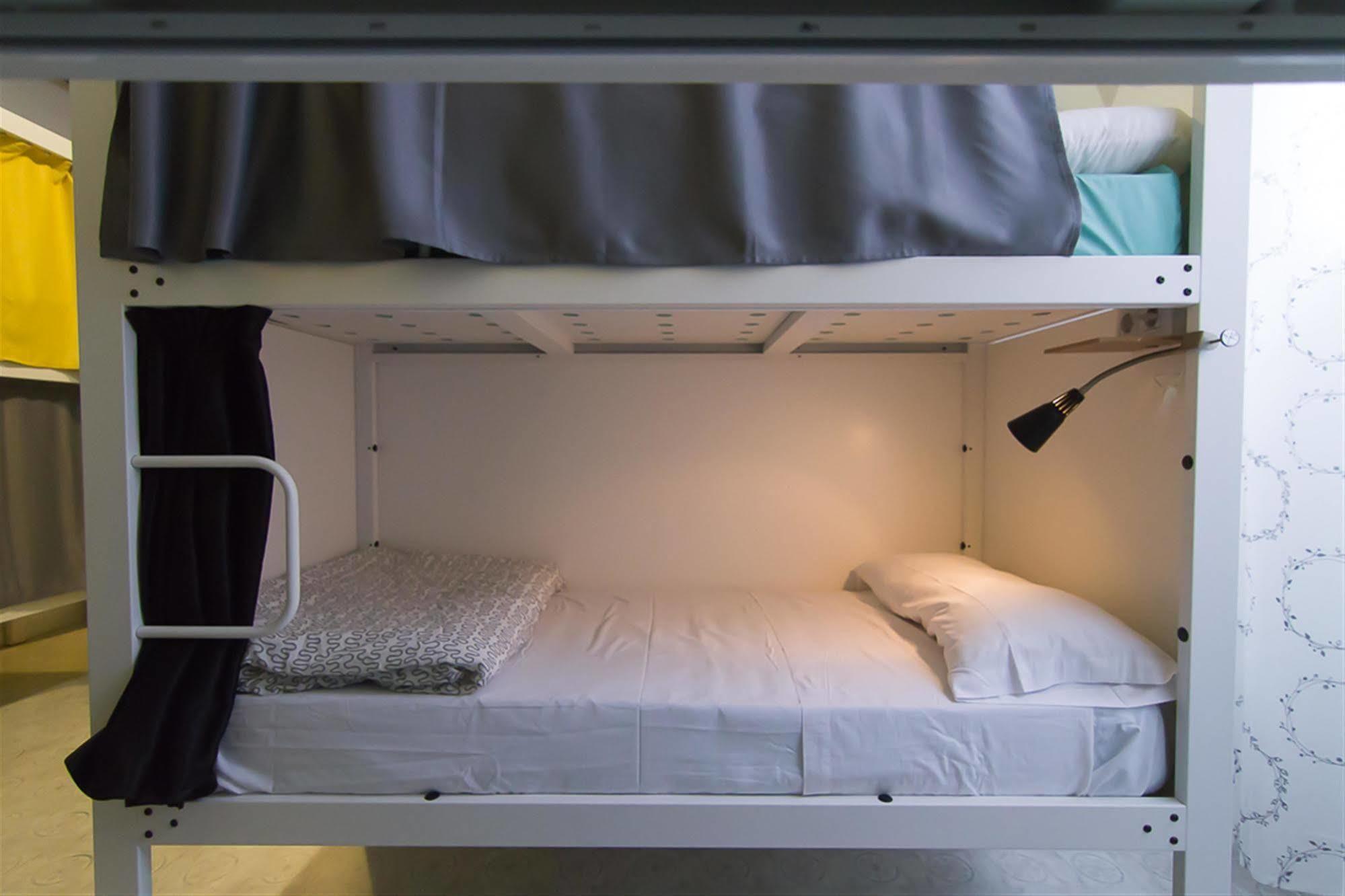Hostel Bed & Bike Barcelona Exteriér fotografie